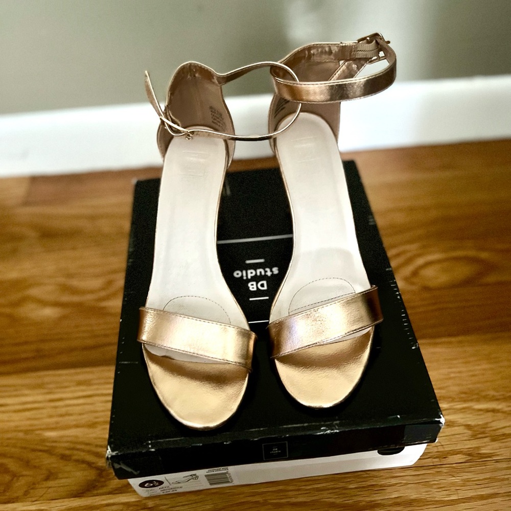 David’s  Bridal Rose Gold Open toe, Strap Chunky heel.